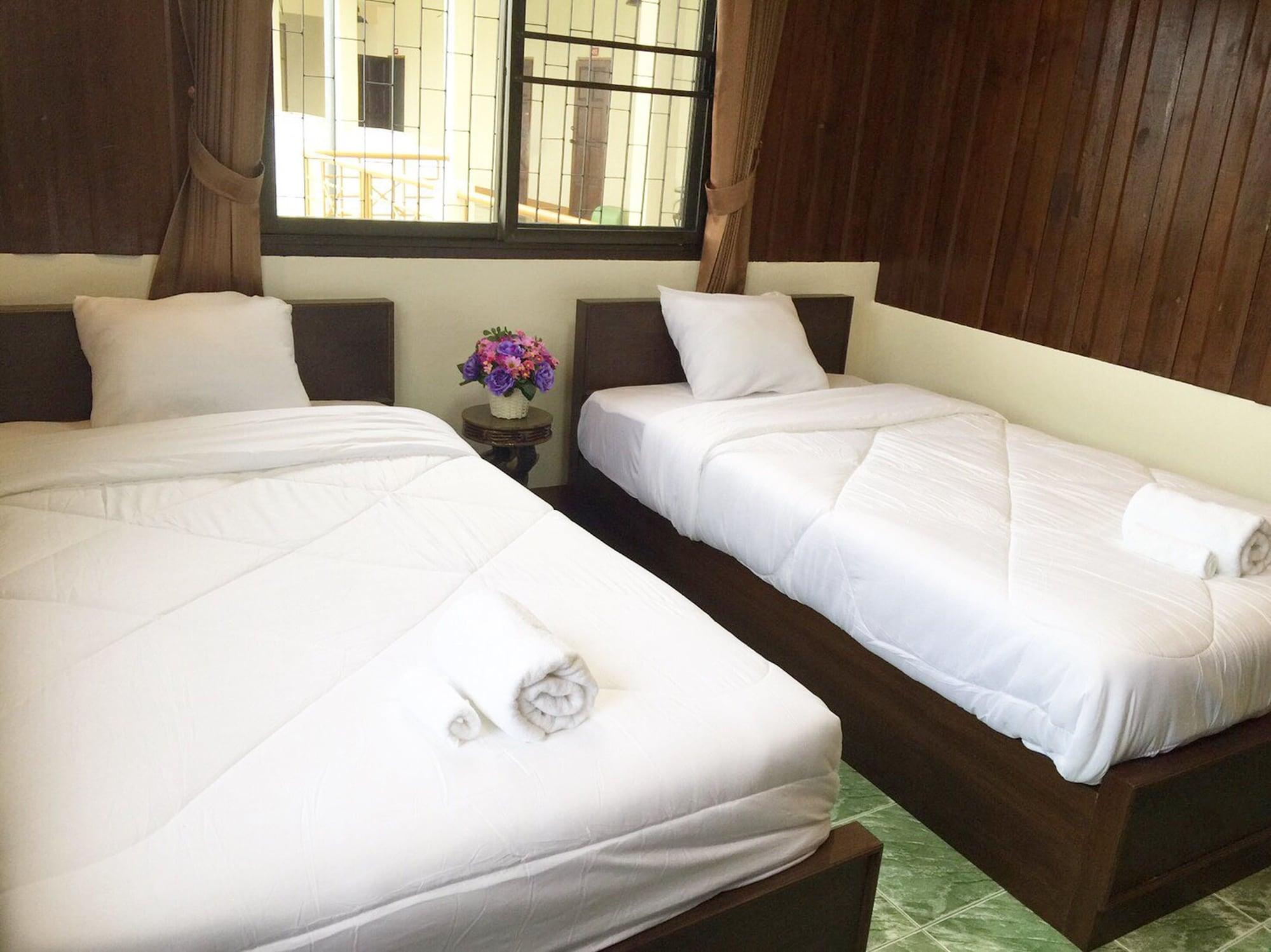 Phrasing Guesthouse Chiang Mai Exterior photo